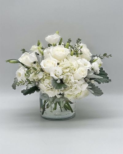 <p>If you're looking for the perfect gift in a dazzling array of white flowers, then look no further as this arrangement is guaranteed to turn heads and make your recipient smile.</p>